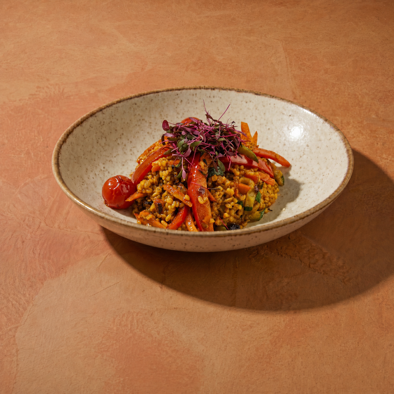 Kasza bulgur z warzywami w sosie pomidorowym - gotowe danie FOODIN